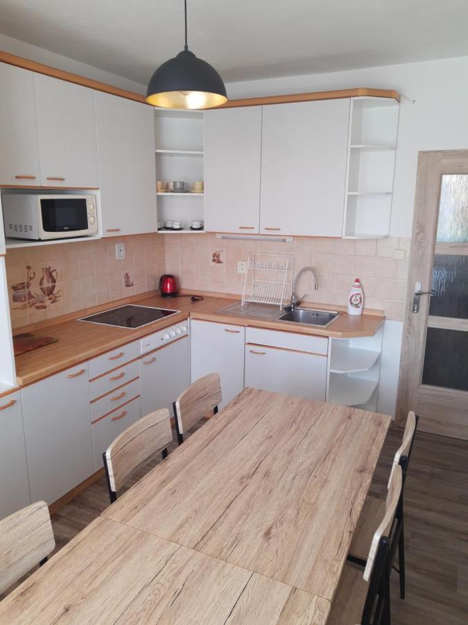 Apartman U Lidusky Břeclav Dış mekan fotoğraf